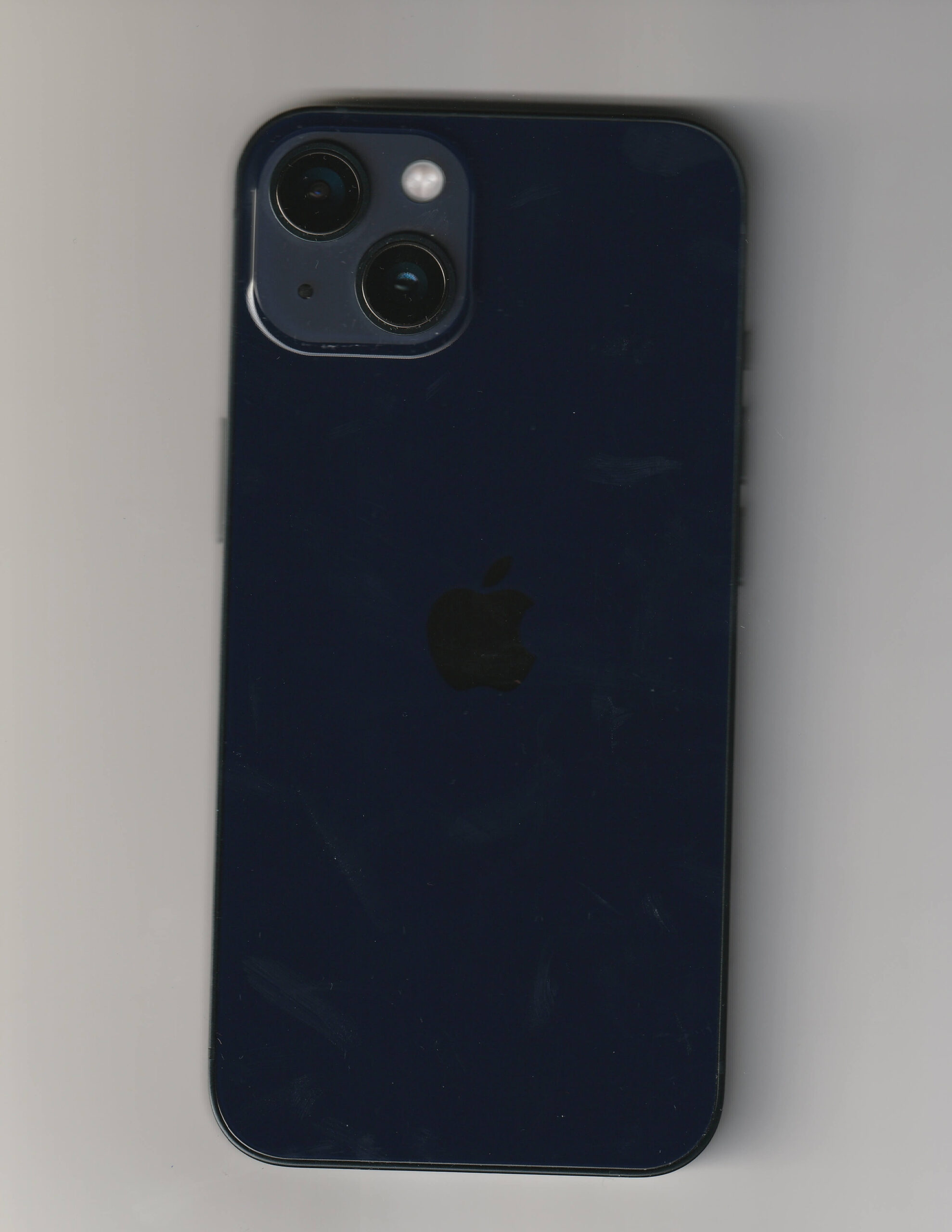 iPhone 13 128 GB – 3 mån garanti - 4143(NFC funkar inte - ”blippa-funktion”) - Bild 5